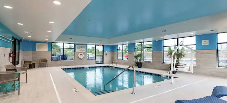 麦迪逊欢朋酒店(Hampton Inn Madison)图片