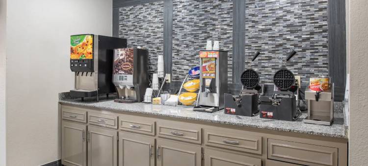 迦太基戴斯酒店(Days Inn by Wyndham Carthage)图片