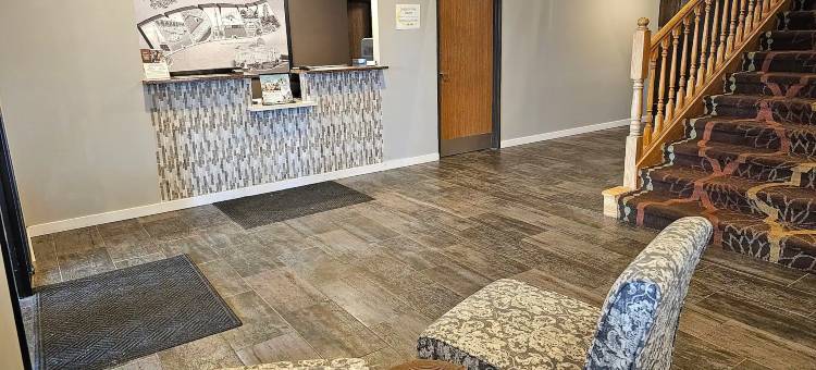 印第安纳克罗弗戴尔温德姆速 8 酒店(Super 8 by Wyndham Cloverdale IN)图片