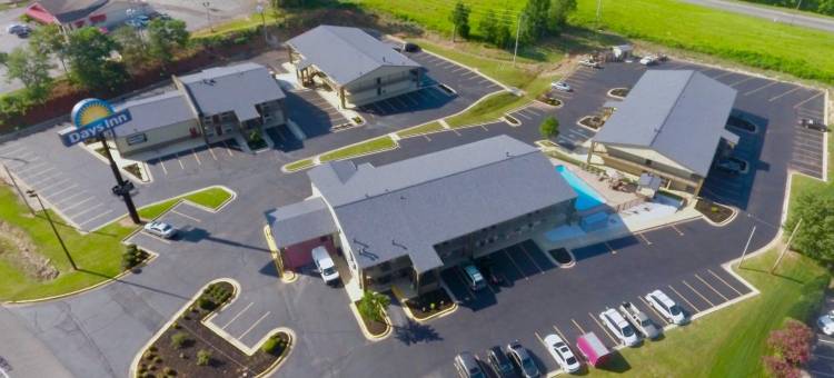 温阿拉巴马阿森斯德姆戴斯套房酒店(Days Inn & Suites by Wyndham Athens Alabama)图片