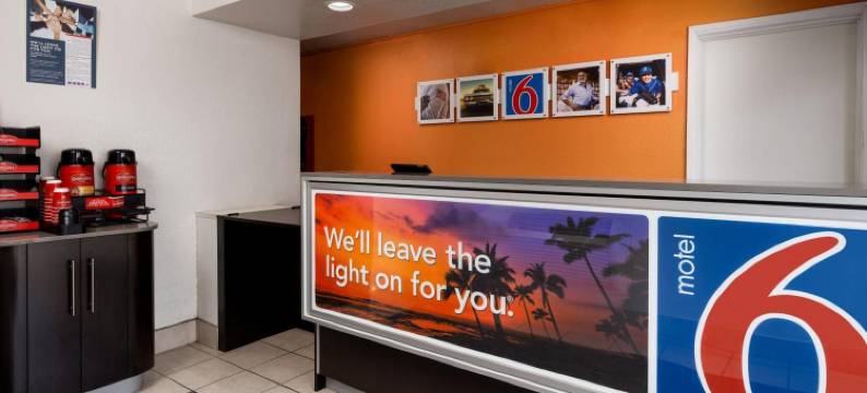莫罗贝6号汽车旅馆(Motel 6 Morro Bay, CA)图片