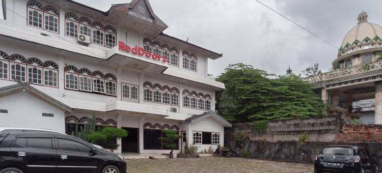 RedDoorz @ Jalan Jendral Sudirman Jambi 2图片