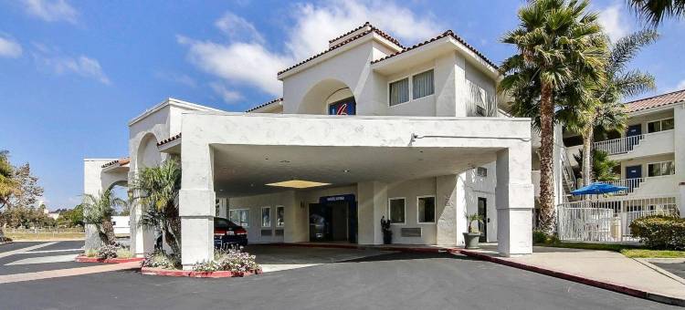 本图拉6号汽车旅馆(Motel 6 Ventura, CA - South)图片