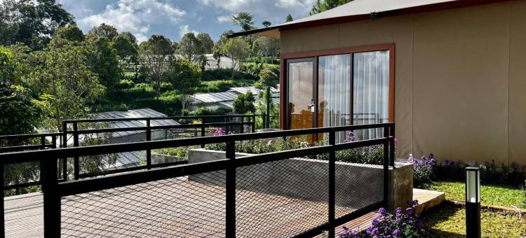 阿扎纳酒店系列的特宾景观豪华露营(Tebing View Glamping, Azana Hotels Collection)图片