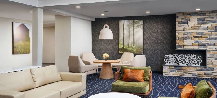 奥本欧佩莱卡万枫酒店酒店(Fairfield Inn & Suites Auburn Opelika)图片