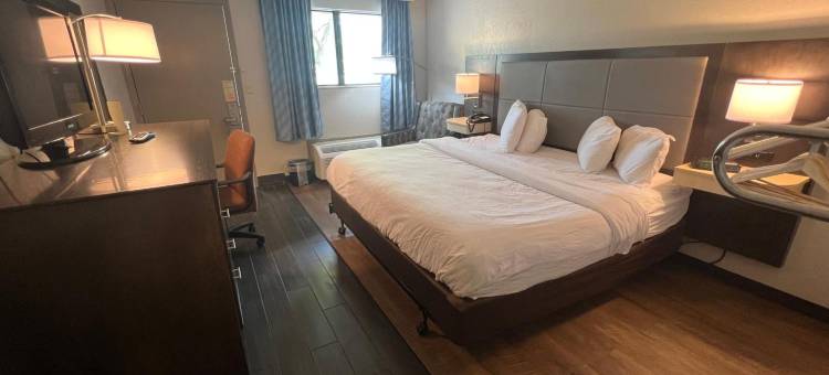 门罗美洲最佳价值酒店及套房(Americas Best Value Inn & Suites Monroe)图片
