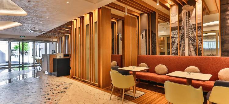 Carine Hotel Centar图片