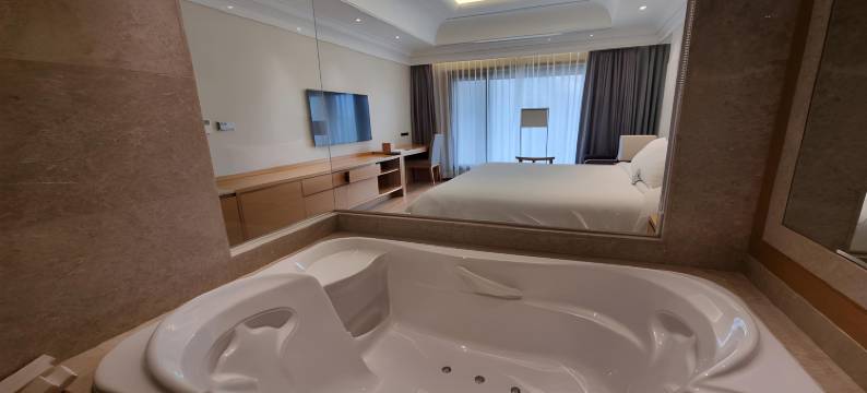 松林酒店(Pinegrove Hotel)图片