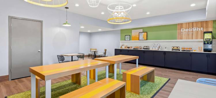 希尔顿斯科茨代尔喷泉山Spark酒店(Spark by Hilton Fountain Hills Scottsdale)图片