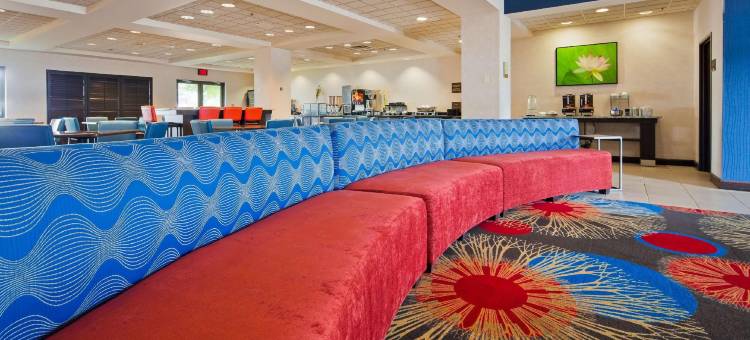 圣保罗东舒适酒店(Comfort Inn Saint Paul East)图片