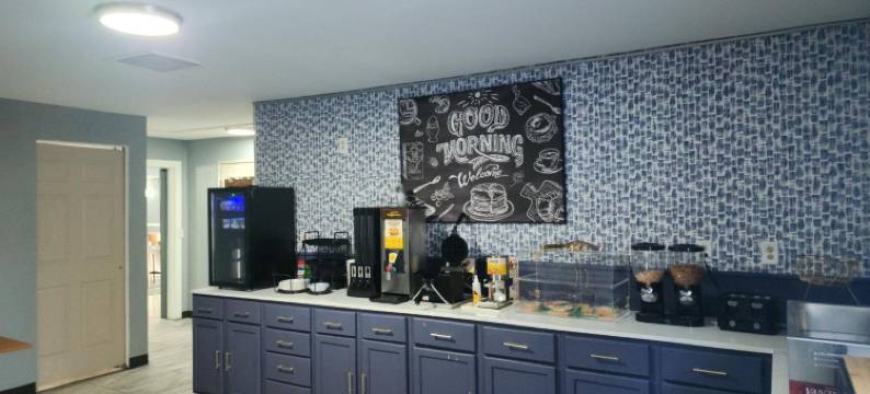 莱克米尔斯AmericInn酒店(AmericInn by Wyndham Lake Mills)图片