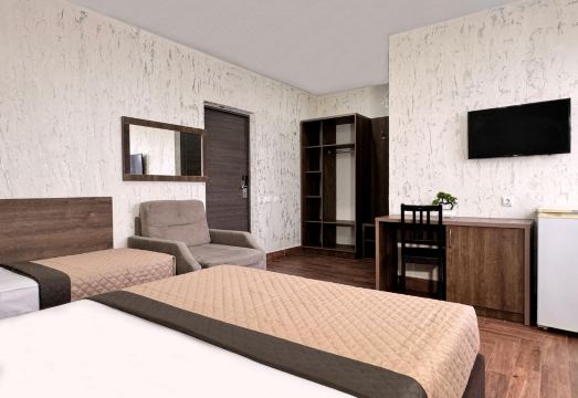 Antares Hotel Overview