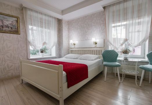 Kuptsov Dom Hotel Overview