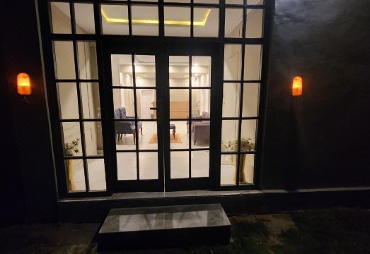 Green Orchard SkarduHotel Overview