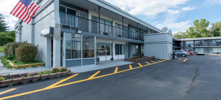 戴顿北戴斯套房酒店(Days Inn & Suites by Wyndham Dayton North)图片