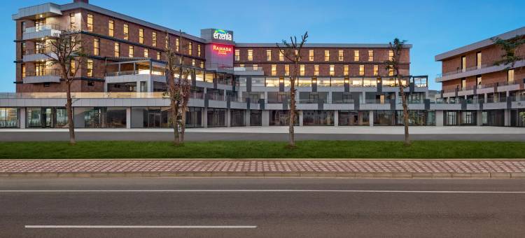 温德姆华美达广场酒店巴特曼(Ramada Plaza by Wyndham Batman)图片