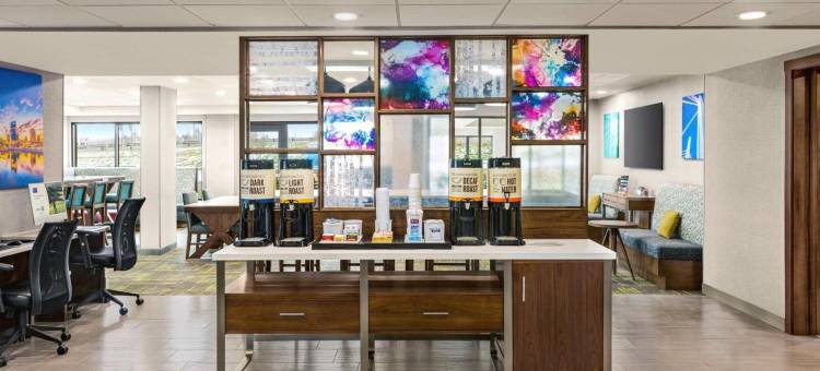 密尔沃基-布鲁克菲尔德欢朋酒店(Hampton Inn Milwaukee/Brookfield)图片