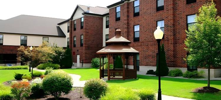 兰辛东欢朋酒店及套房(Hampton Inn & Suites East Lansing/Okemos)图片