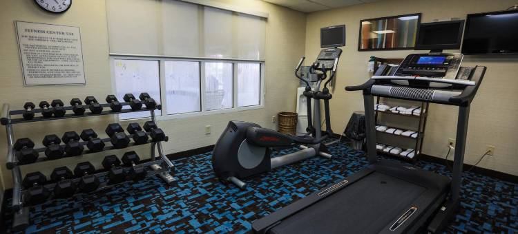 莱克星顿伯里亚费尔菲尔德套房酒店(Comfort Inn & Suites)图片