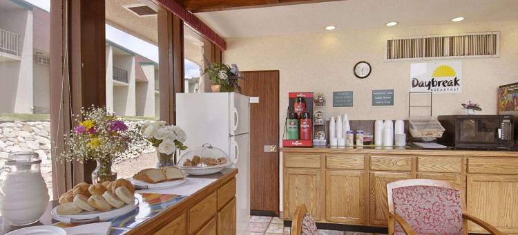 科罗拉多斯普林斯/众神花园温德姆戴斯酒店(Days Inn by Wyndham Colorado Springs/Garden of the Gods)图片