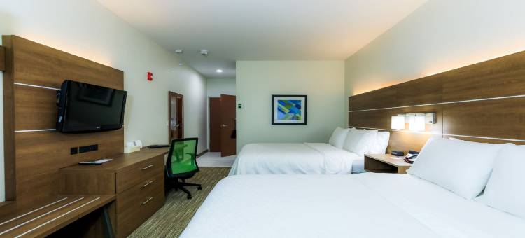 Holiday Inn Express 欧塞奇比奇(Holiday Inn Express Osage Bch - Lake of the Ozarks)图片
