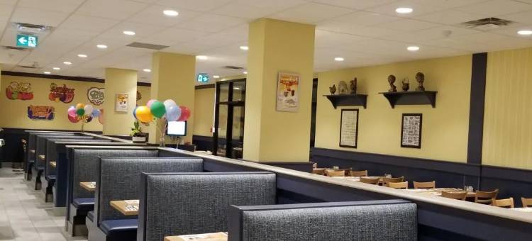 埃德蒙顿市区戴斯酒店(Days Inn by Wyndham Edmonton Downtown)图片