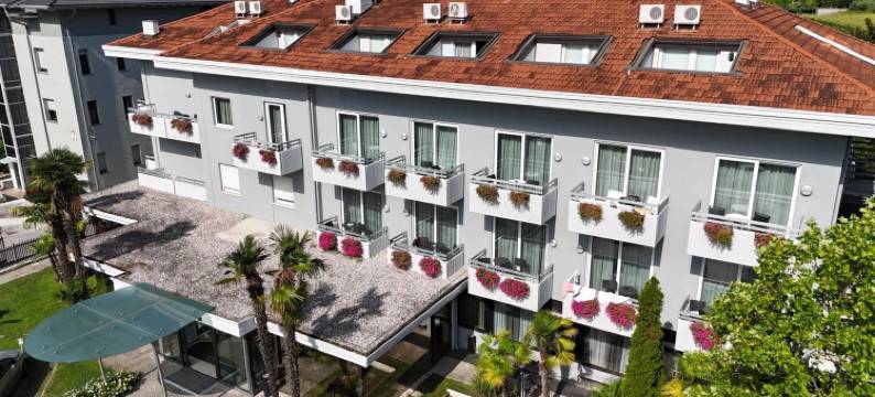 坎帕尼奥拉酒店(Hotel Campagnola)图片