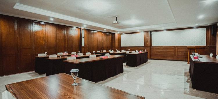 艾优斯苏达索普里安根酒店(The Priangan Hotel I Yos Sudarso)图片