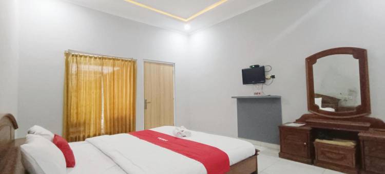 Hotel Istana Syariah Pekalongan by Hello Room图片