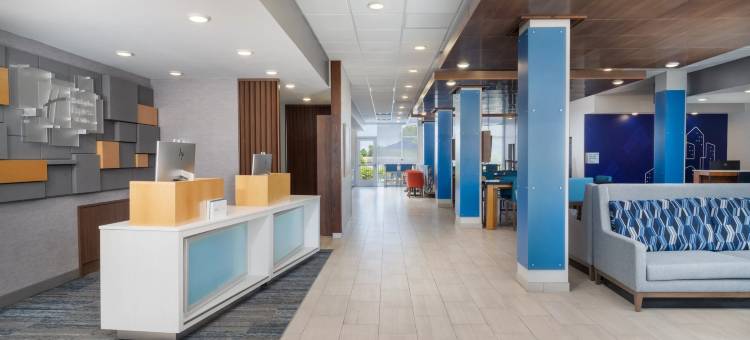 列克星敦西-凡尔赛洲际智选假日套房酒店(Holiday Inn Express & Suites LEXINGTON W - VERSAILLES by IHG)图片