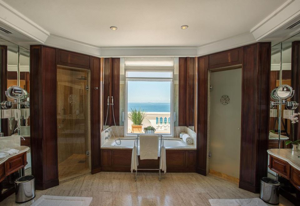 Copacabana Palace, A Belmond Hotel, Rio de Janeiro Over view