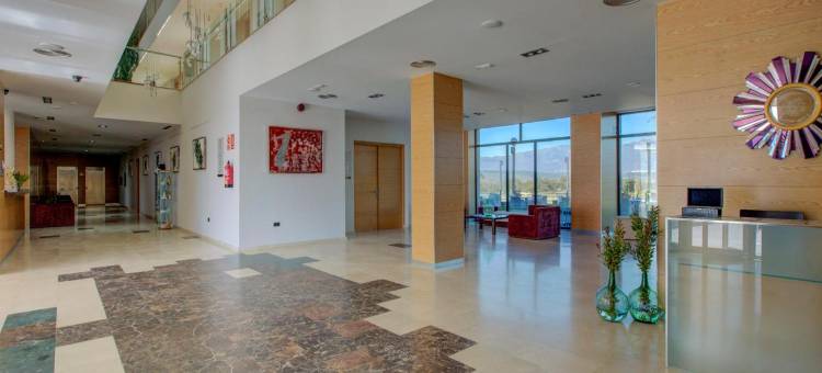 霍斯潘迪姆格雷多斯山谷酒店(Hospedium Hotel Valles de Gredos Golf)图片