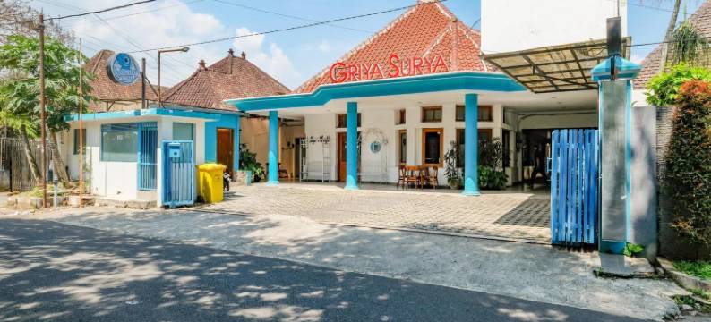 玛琅格利亚苏里亚城市景观酒店(Urbanview Hotel Griya Surya Malang by RedDoorz)图片