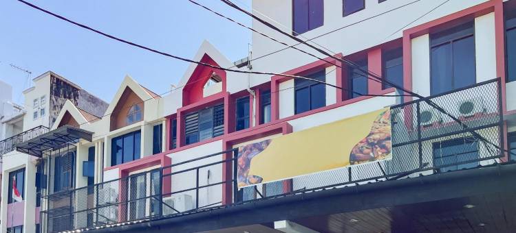 Urbanview Hotel Yasmin Makassar by RedDoorz图片