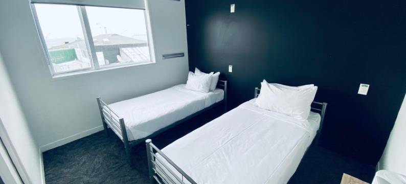 位于湖边的旅舍(Based by the Lake)图片