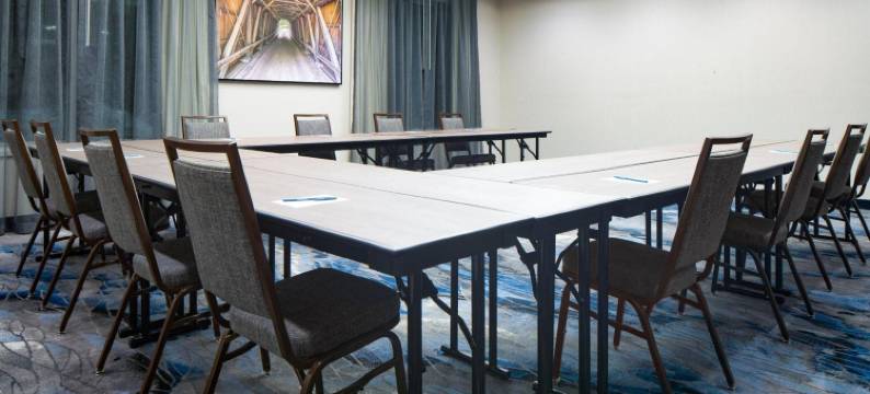 阿什塔布拉万枫酒店(Fairfield Inn & Suites Ashtabula)图片