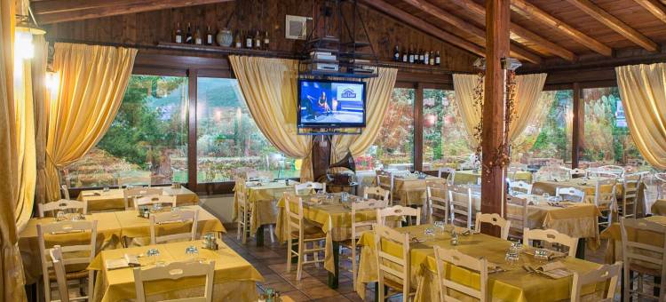 蒙蒂路育酒店(Hotel Montiruju)图片