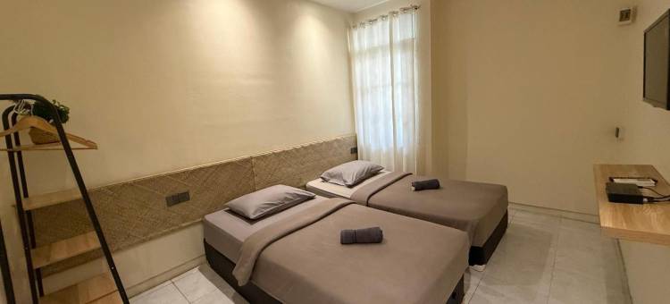 布顿背包客小屋(Buton Backpacker Lodge)图片