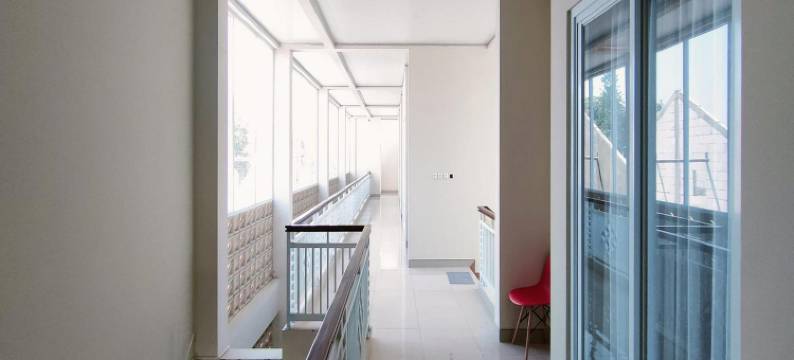 RedDoorz at Araya House Ngawi图片