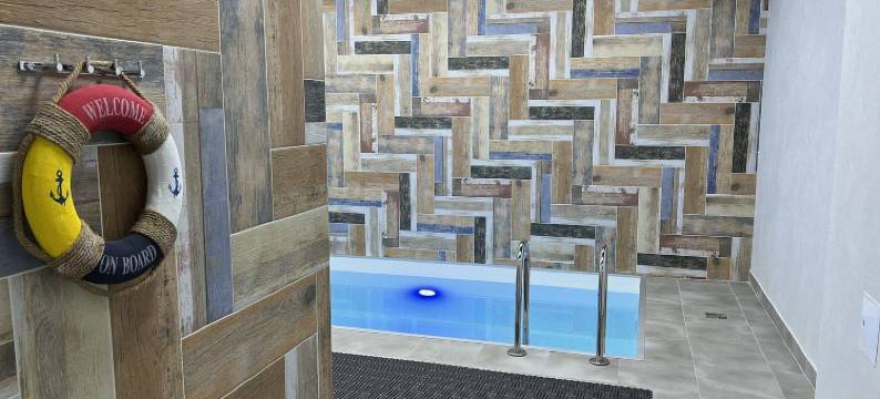 加尔莫尼亚酒店(Hotel Garmoniya)图片