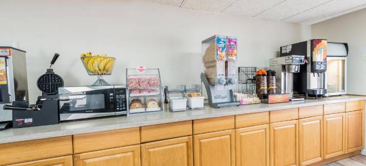 迈阿密斯堡-代顿南地区温德姆速8酒店(Super 8 by Wyndham Miamisburg Dayton S Area Oh)图片