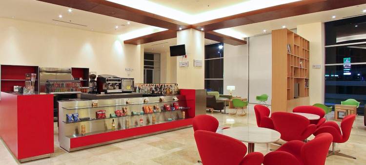 托卢卡机场嘉年华酒店(Fiesta Inn Toluca Aeropuerto)图片