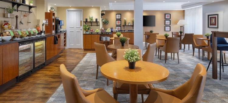 希思罗温莎德尔塔酒店(Delta Hotels Heathrow Windsor)图片