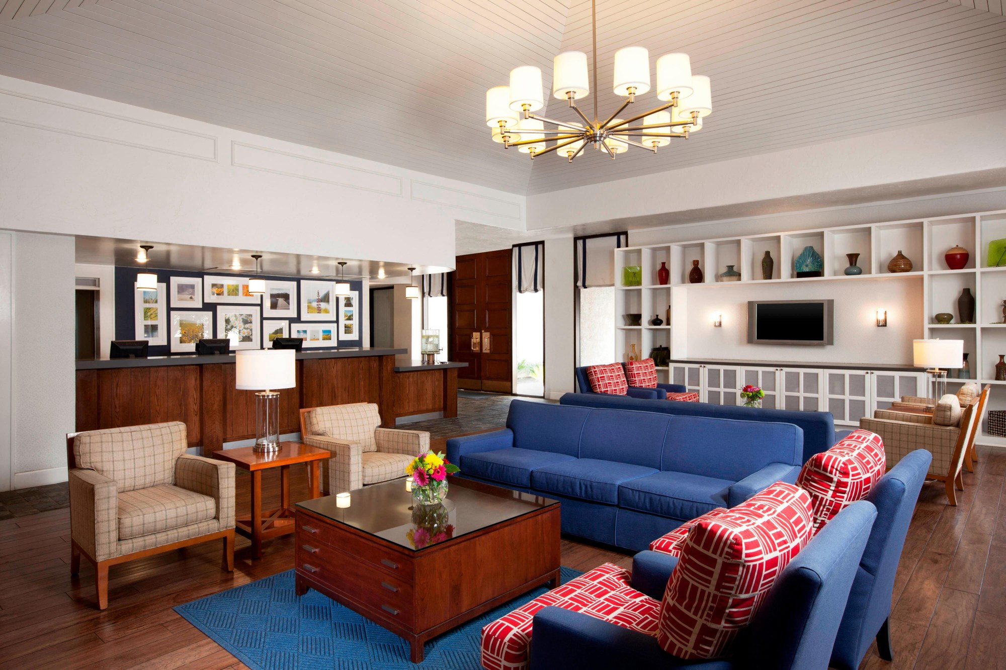 Four Points by Sheraton BakersfieldOver view