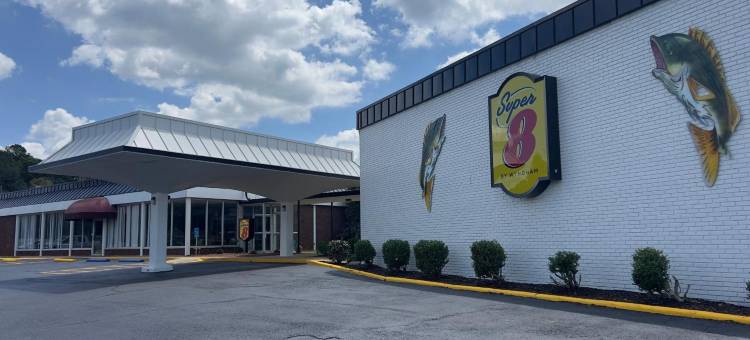 阿拉巴马河滨温德姆速 8 酒店(Super 8 by Wyndham Riverside Al)图片