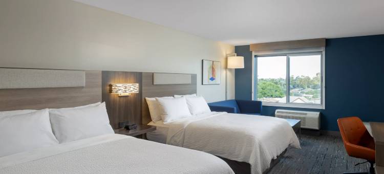 夏威夷花园洲际智选假日套房酒店(Holiday Inn Express & Suites Hawaiian Gardens)图片