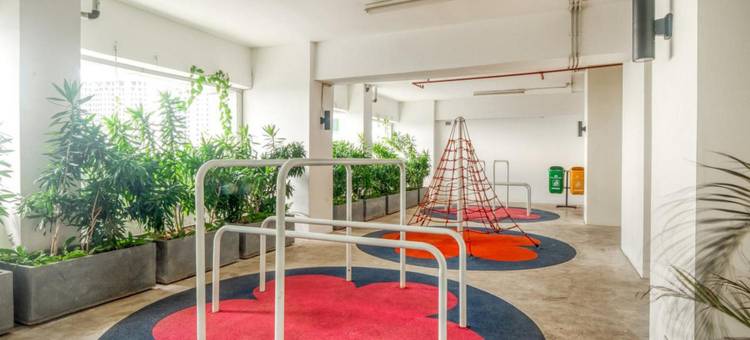 红利文公寓-格兰卡马拉环礁-基塔普罗巴克莱塔(RedLiving Apartemen Grand Kamala Lagoon - Kita Pro Tower Barclay)图片