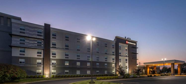 贝斯特韦斯特优质威尔克斯巴雷斯克兰顿优质机场酒店(Best Western Plus Wilkes Barre-Scranton Airport Hotel)图片