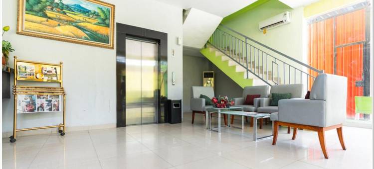 红多兹Plus酒店-赫尔塔斯宁区(RedDoorz Plus @ Hertasning Area)图片