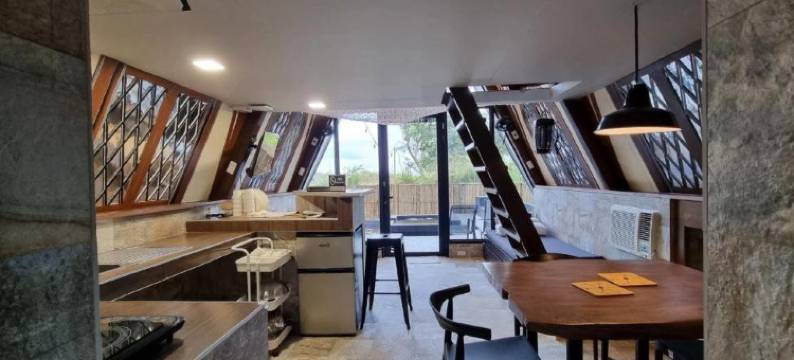 My Cabin by One Selah图片